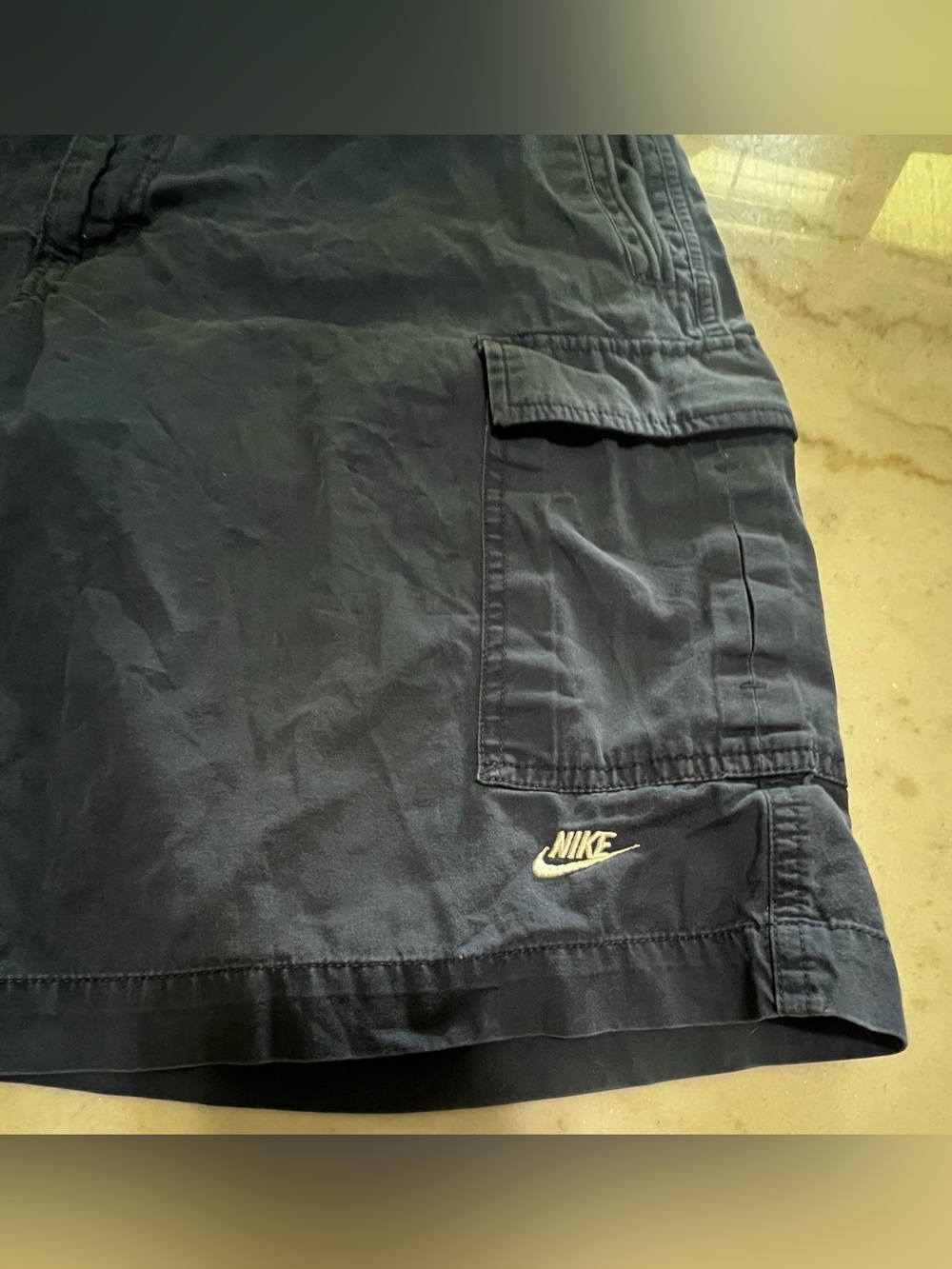 Vintage Nike Y2K Navy Cargo Shorts Men’s Size Small - Picture 2 of 7